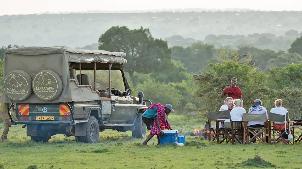 sundowner at Mara Siria