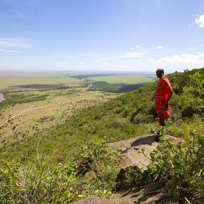Panoramablick über das Masai Mara Triangle vom Mara Siria Camp auf dem Oloololo Escarpment