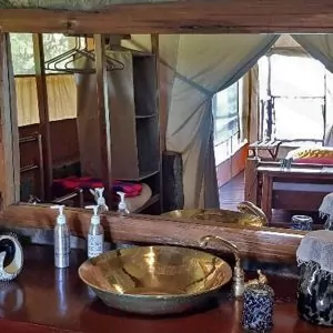 Deluxe Tent - Bathroom - Badezimmer Innenansicht