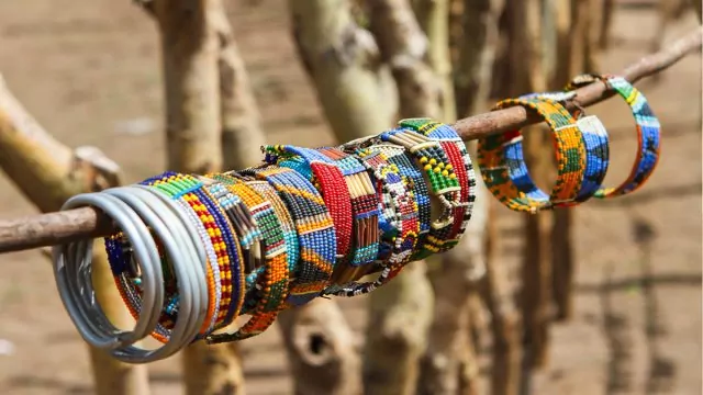 Beading with Masai Women